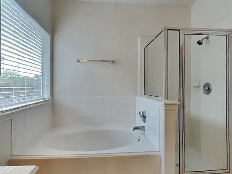 1052 Shadow Glenn Drive Conroe TX 77301