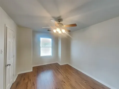 1052 Shadow Glenn Drive Conroe TX 77301