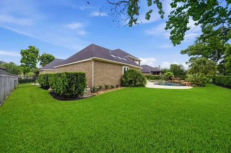 30 Little Rise Drive Missouri City TX 77459