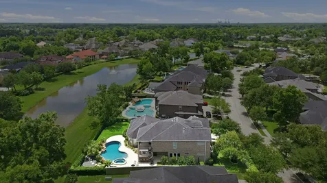 30 Little Rise Drive Missouri City TX 77459