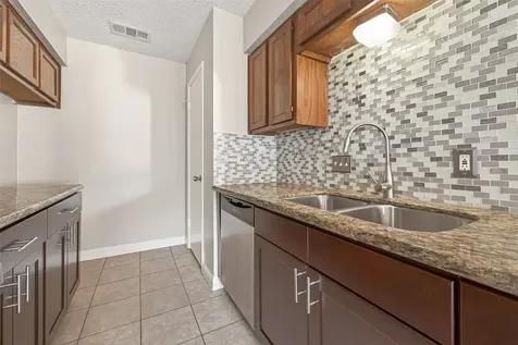 6424 Kentwick Drive 24/3 Houston TX 77084