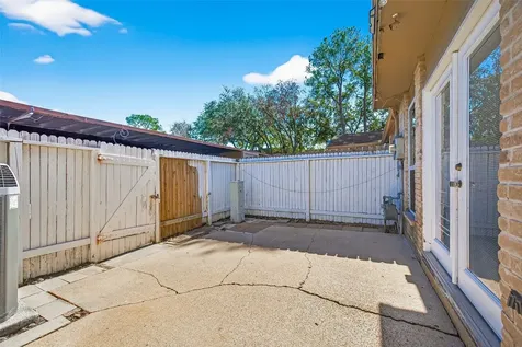 6424 Kentwick Drive 24/3 Houston TX 77084
