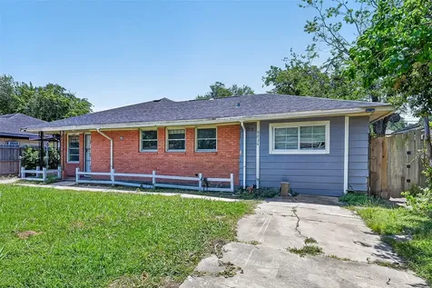 5934 Belmark Street Houston TX 77033