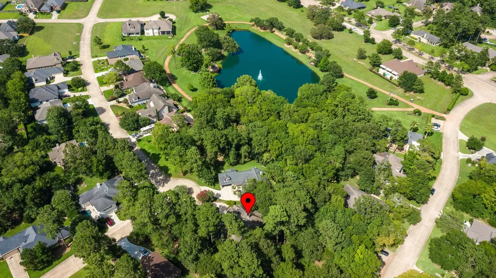 221 N Woodside Lane Montgomery TX 77356