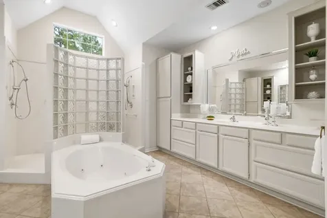 221 N Woodside Lane Montgomery TX 77356