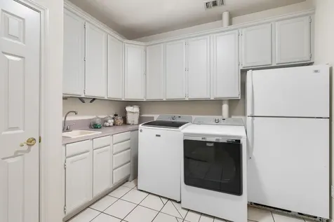221 N Woodside Lane Montgomery TX 77356