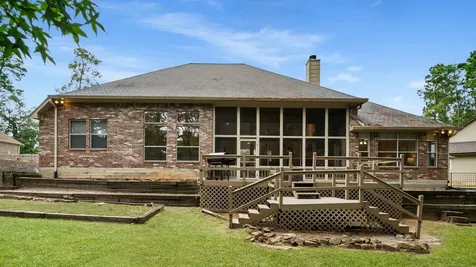 221 N Woodside Lane Montgomery TX 77356