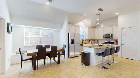 18 Avenswood Place The Woodlands TX 77382