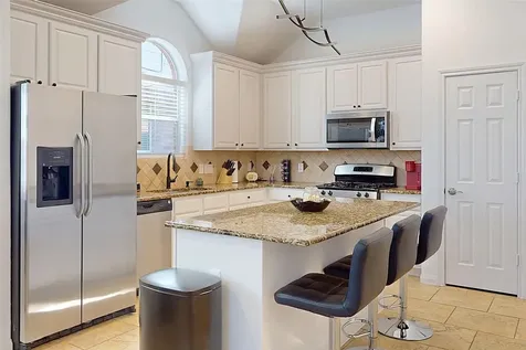 18 Avenswood Place The Woodlands TX 77382