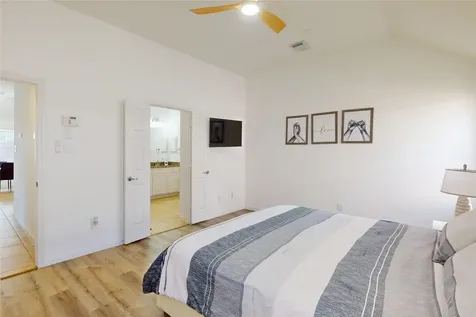 18 Avenswood Place The Woodlands TX 77382