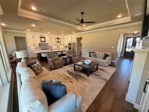 838 Oak Ridge Drive Angleton TX 77515