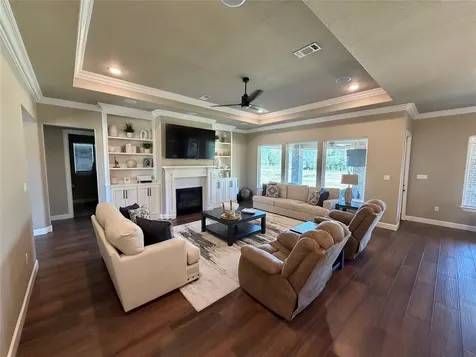 838 Oak Ridge Drive Angleton TX 77515