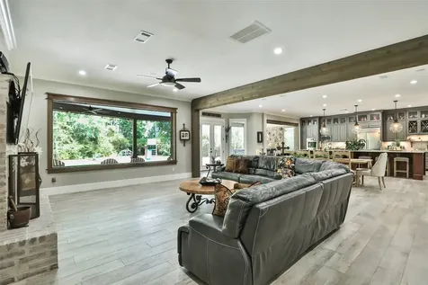 12126 Zion Road Tomball TX 77375
