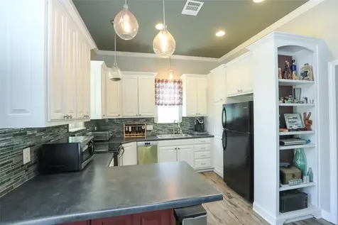 12126 Zion Road Tomball TX 77375