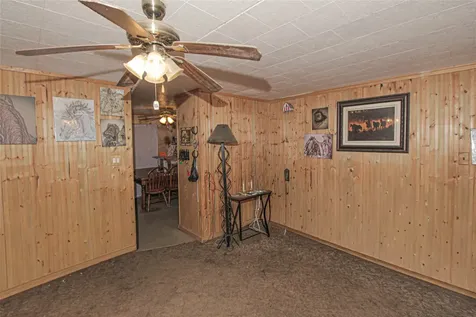 164 Tom Livingston TX 77351