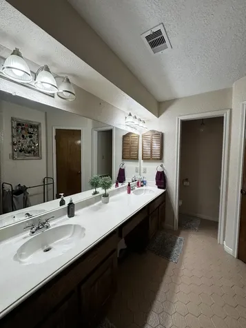2816 La Mesa Street Bay City TX 77414