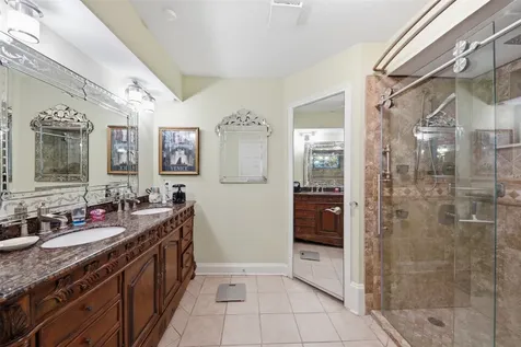 5322 Dana Leigh Drive Houston TX 77066