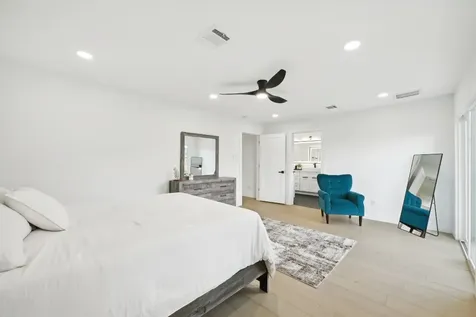 3729 Rio Vista Street Houston TX 77021