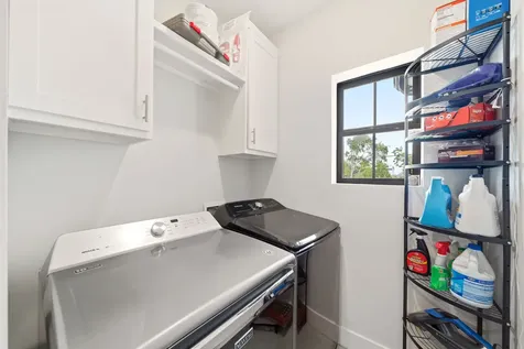2506 Noble Street Houston TX 77026