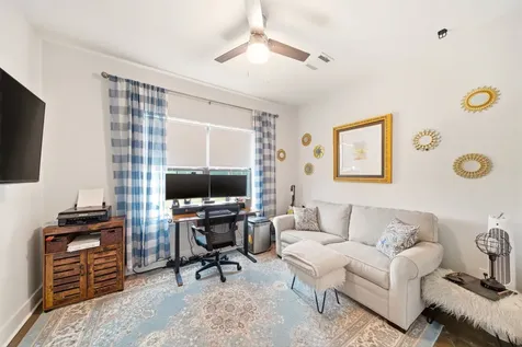 2506 Noble Street Houston TX 77026