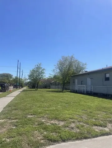 5601 Avenue L Galveston TX 77551
