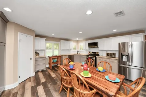 20202 Deer Run Road Damon TX 77430