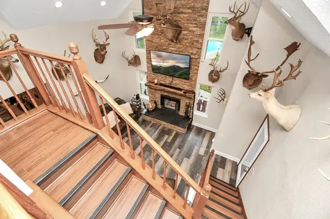 20202 Deer Run Road Damon TX 77430