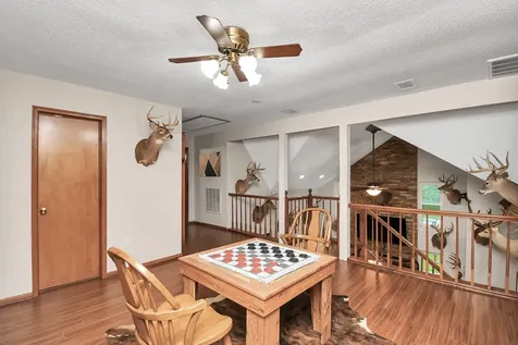 20202 Deer Run Road Damon TX 77430