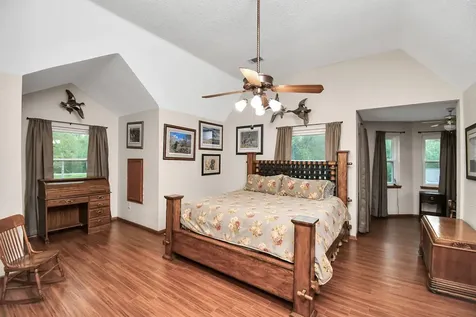 20202 Deer Run Road Damon TX 77430
