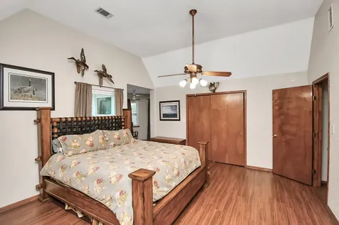 20202 Deer Run Road Damon TX 77430