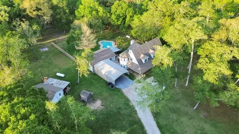 20202 Deer Run Road Damon TX 77430