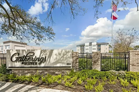 6804 Westview Dr, Unit 2307 Drive 2307 Houston TX 77055
