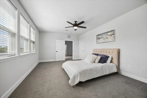 6804 Westview Dr, Unit 2307 Drive 2307 Houston TX 77055