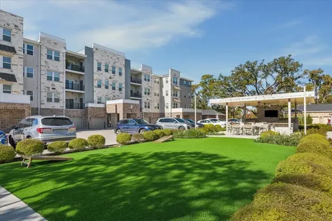 6804 Westview Dr, Unit 2307 Drive 2307 Houston TX 77055