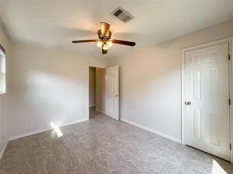 506 Avondale Lane Friendswood TX 77546