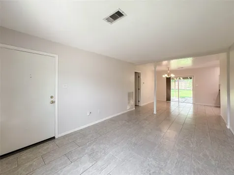 506 Avondale Lane Friendswood TX 77546