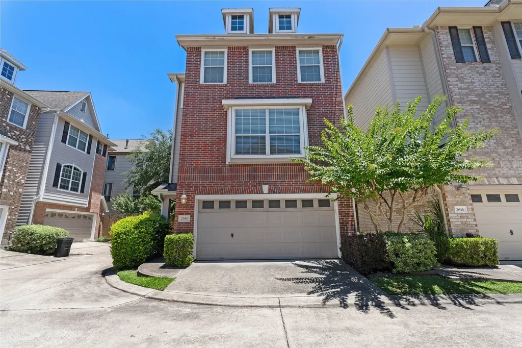 2618 Enclave At Shady Acres Court Houston TX 77008