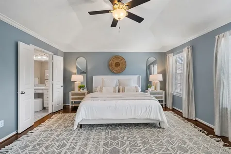 2618 Enclave At Shady Acres Court Houston TX 77008