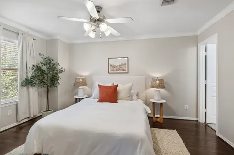 2618 Enclave At Shady Acres Court Houston TX 77008