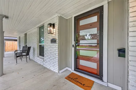 11107 Cedarhurst Drive Houston TX 77096