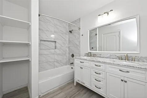 11107 Cedarhurst Drive Houston TX 77096