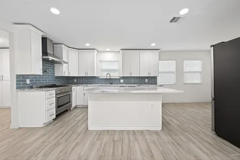 11107 Cedarhurst Drive Houston TX 77096