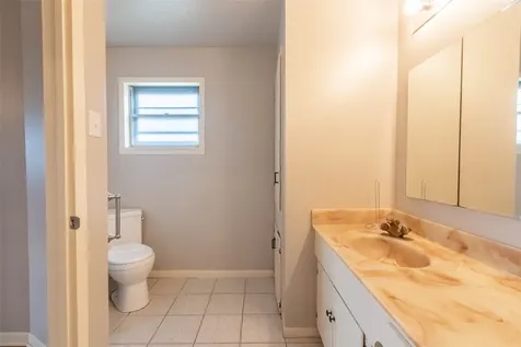 409 W Buffalo Street Caldwell TX 77836