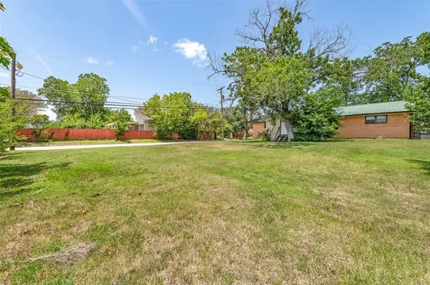 409 W Buffalo Street Caldwell TX 77836