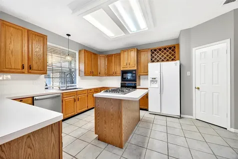 10615 Vandercroft Court Houston TX 77070