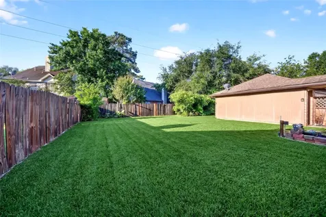 10615 Vandercroft Court Houston TX 77070