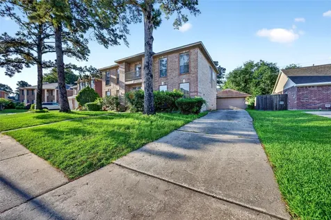 10615 Vandercroft Court Houston TX 77070