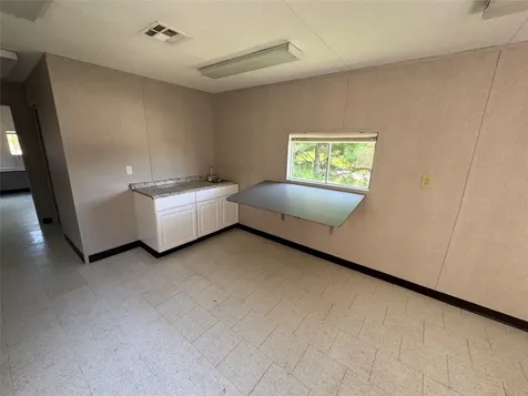 846 County Road 3565 Cleveland TX 77327