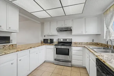 13090 Clarewood Drive Houston TX 77072