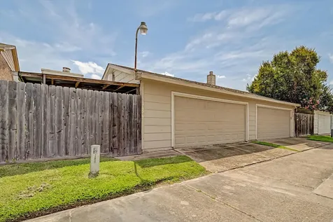 13090 Clarewood Drive Houston TX 77072